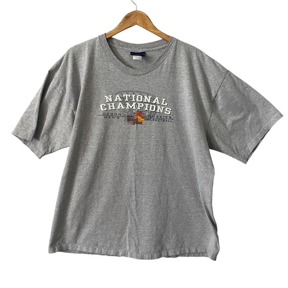 Jansport Other - JanSport UConn Huskies 2004 National Champions T Shirt Men XXL Gray NCAA Final 4